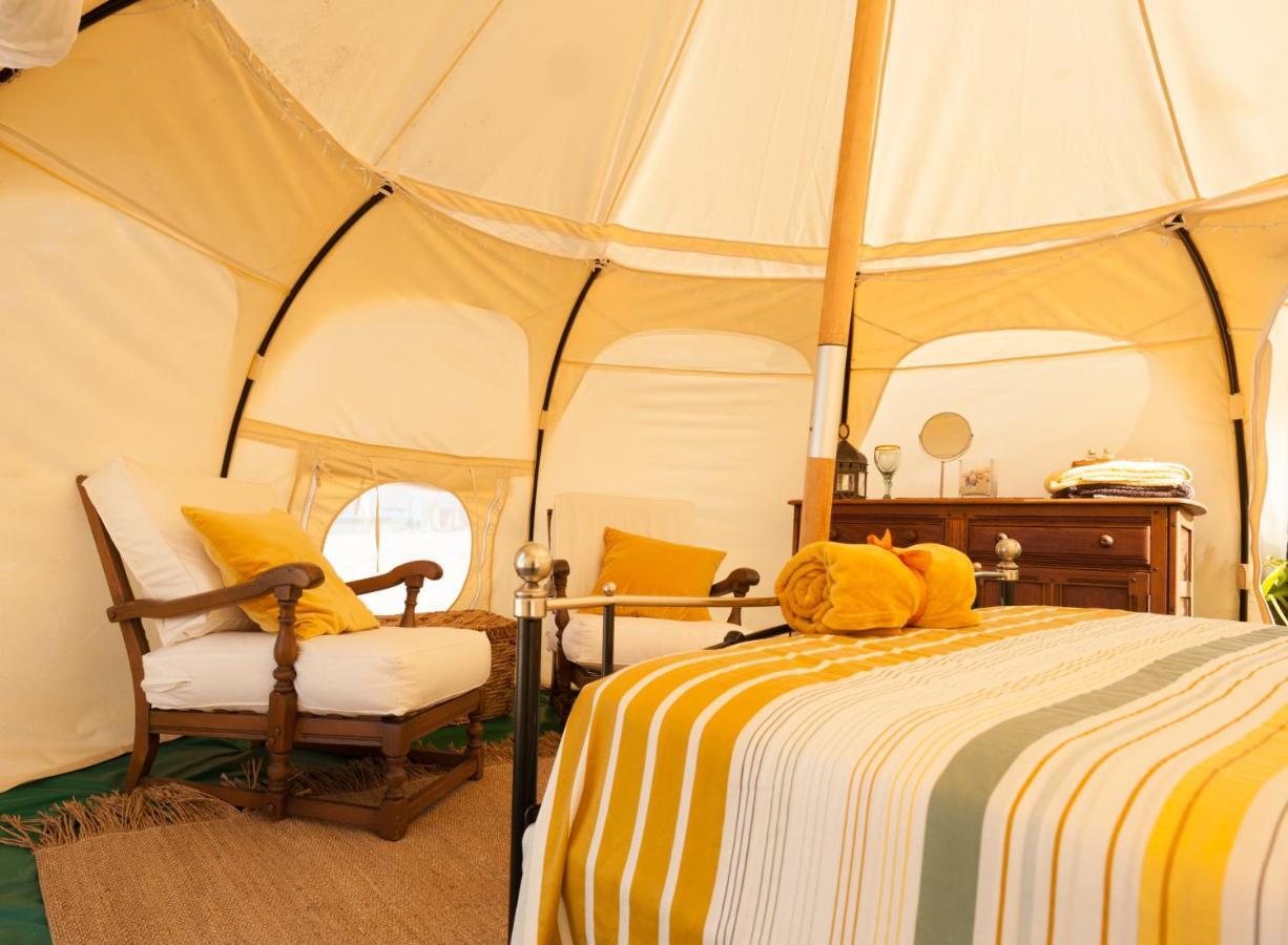 Wild Lotus Glamping 호텔 볼란스 외부 사진